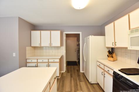 10310 Mission Creek Converse TX 78109