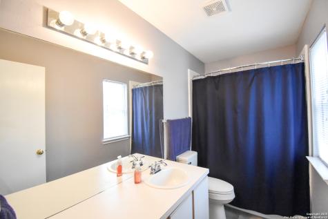 10310 Mission Creek Converse TX 78109