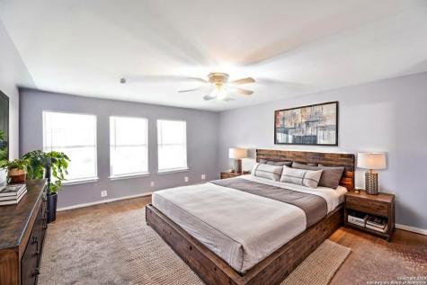 10310 Mission Creek Converse TX 78109