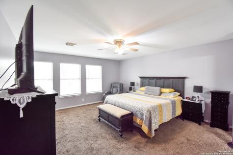 10310 Mission Creek Converse TX 78109