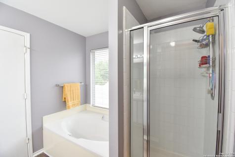 10310 Mission Creek Converse TX 78109