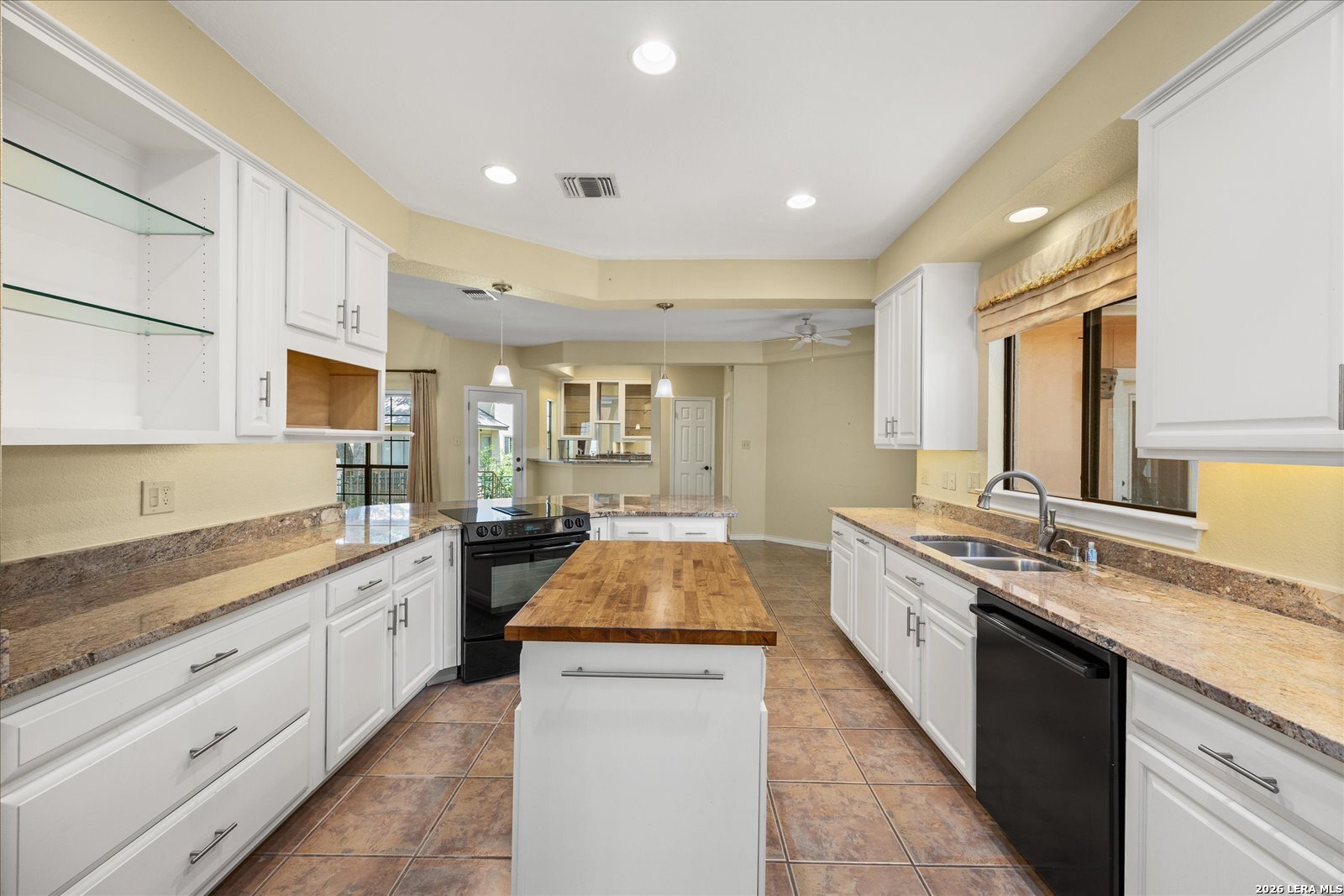 29332 Summit Ridge Drive Fair Oaks Ranch TX 78015
