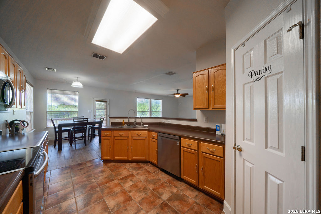12107 Redbud Leaf San Antonio TX 78253