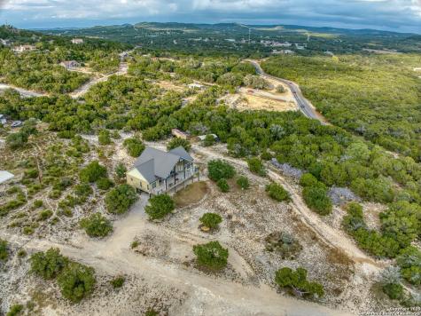 189 Scenic Sunset Lakehills TX 78063