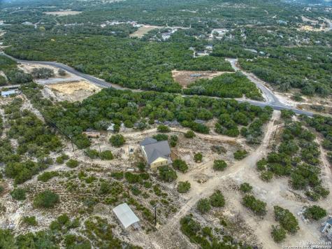 189 Scenic Sunset Lakehills TX 78063