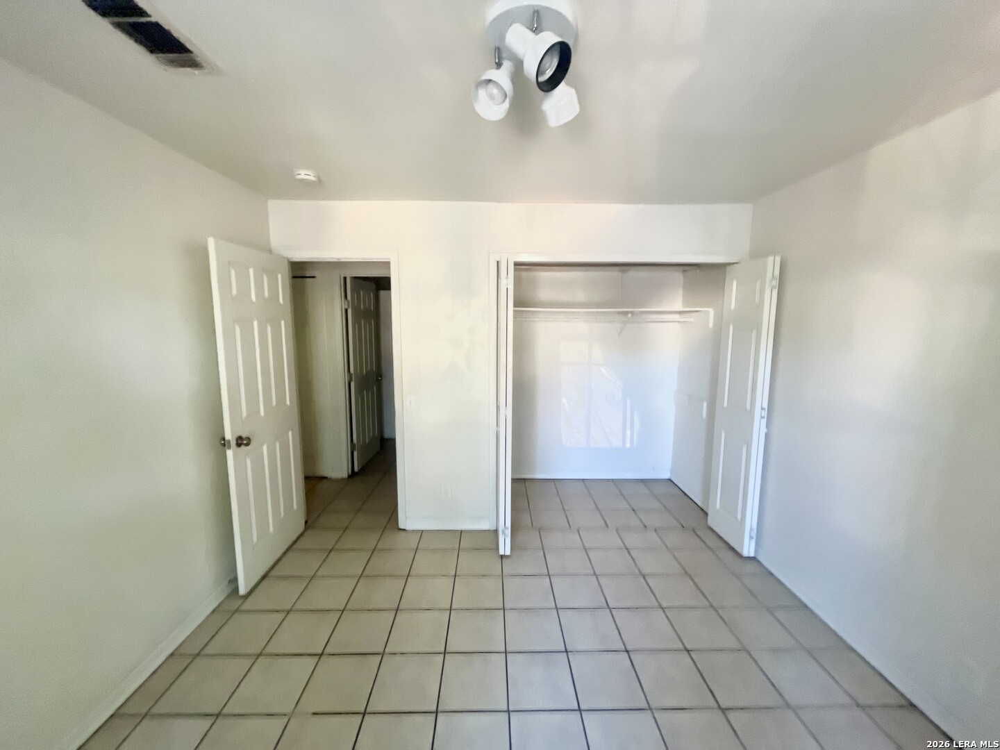 5919 Fairmeade Street San Antonio TX 78242
