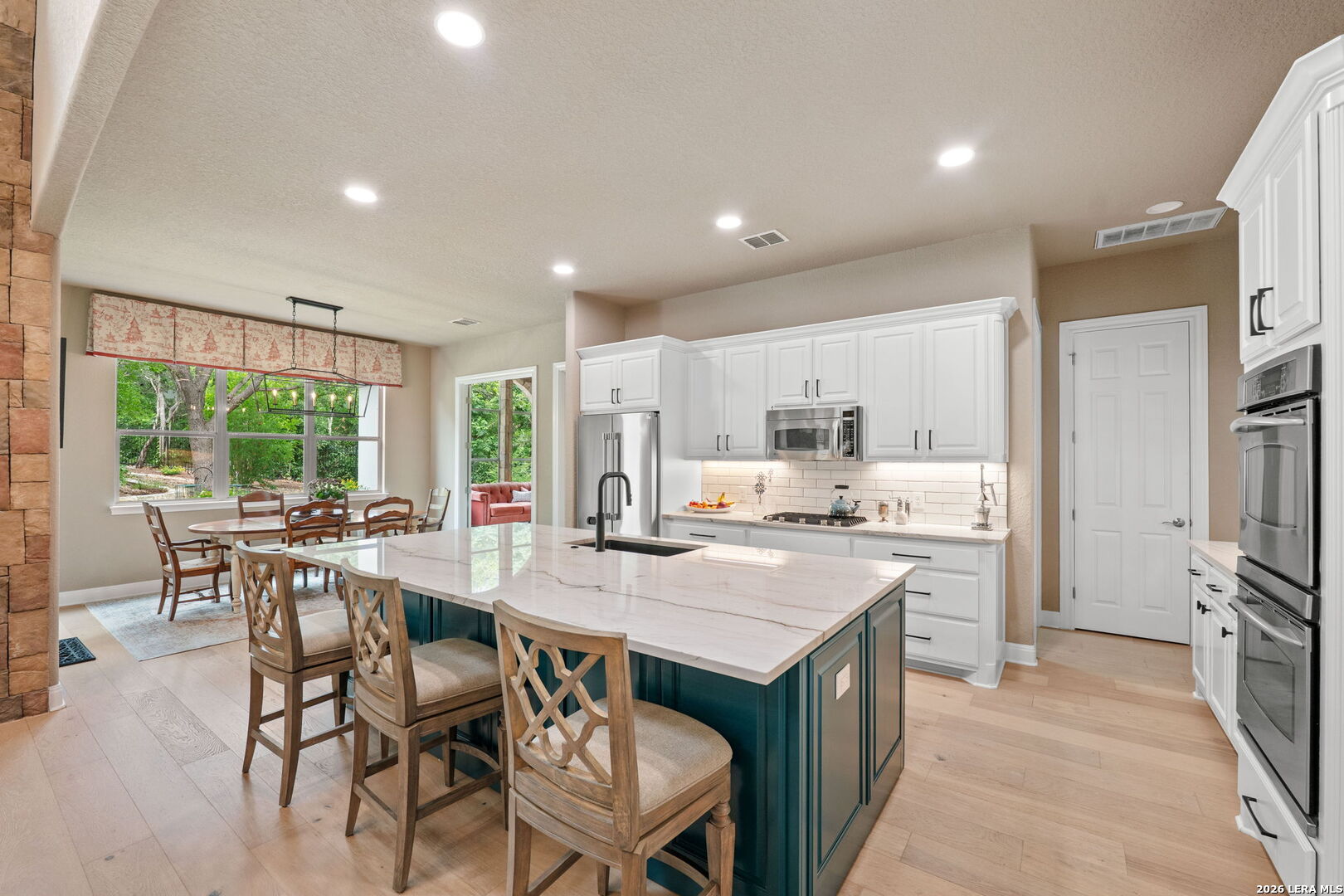 51 Three Lakes San Antonio TX 78248