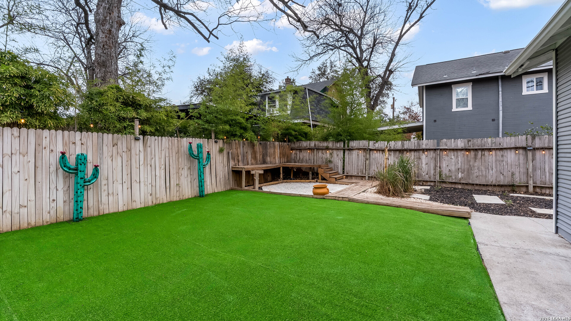 3510 N Flores San Antonio TX 78212