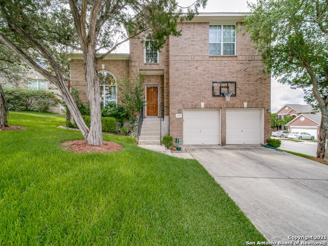 8210 Creekrun Trail San Antonio TX 78249