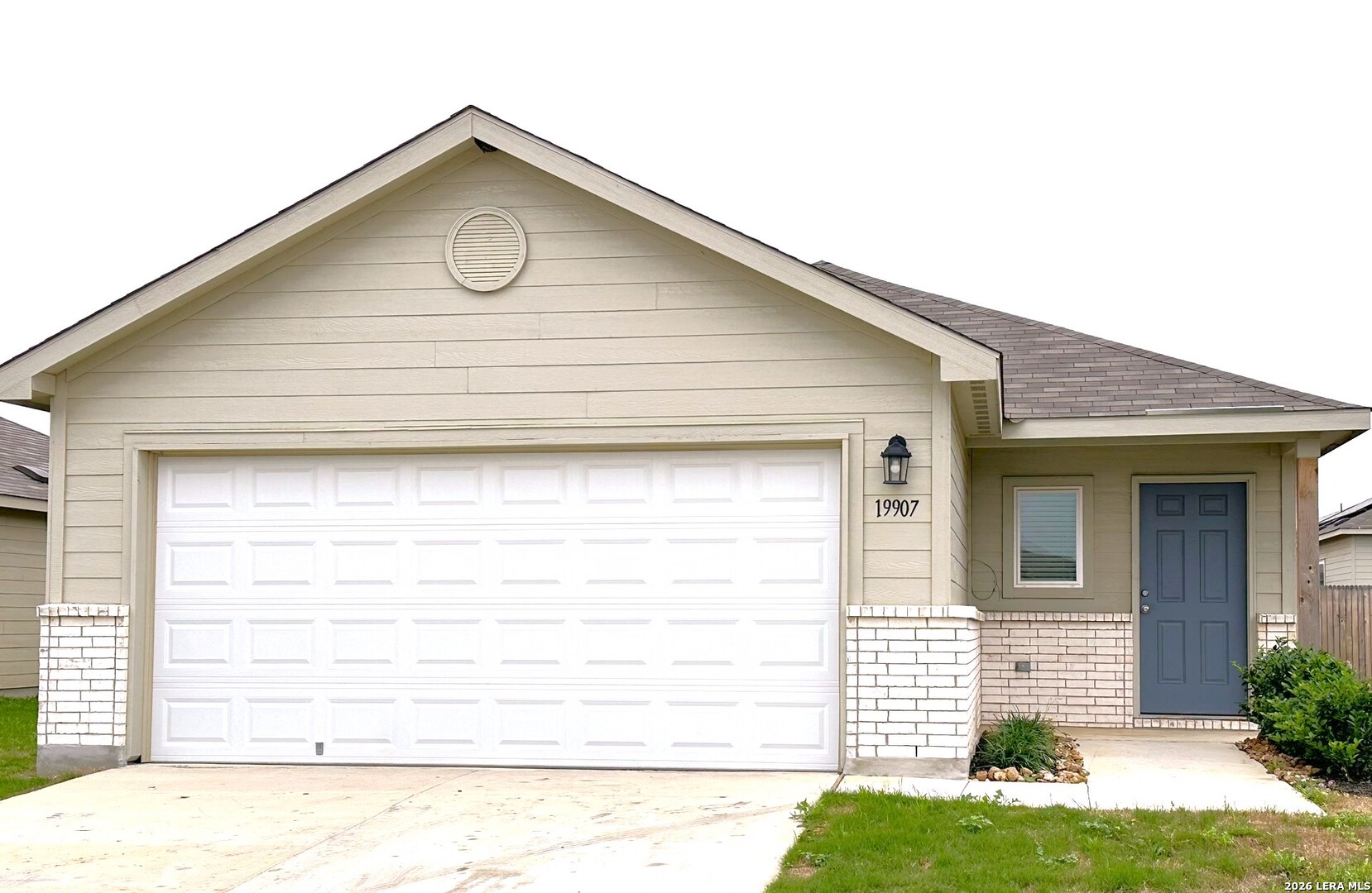 19907 Wyatt Earp Way Lytle TX 78052