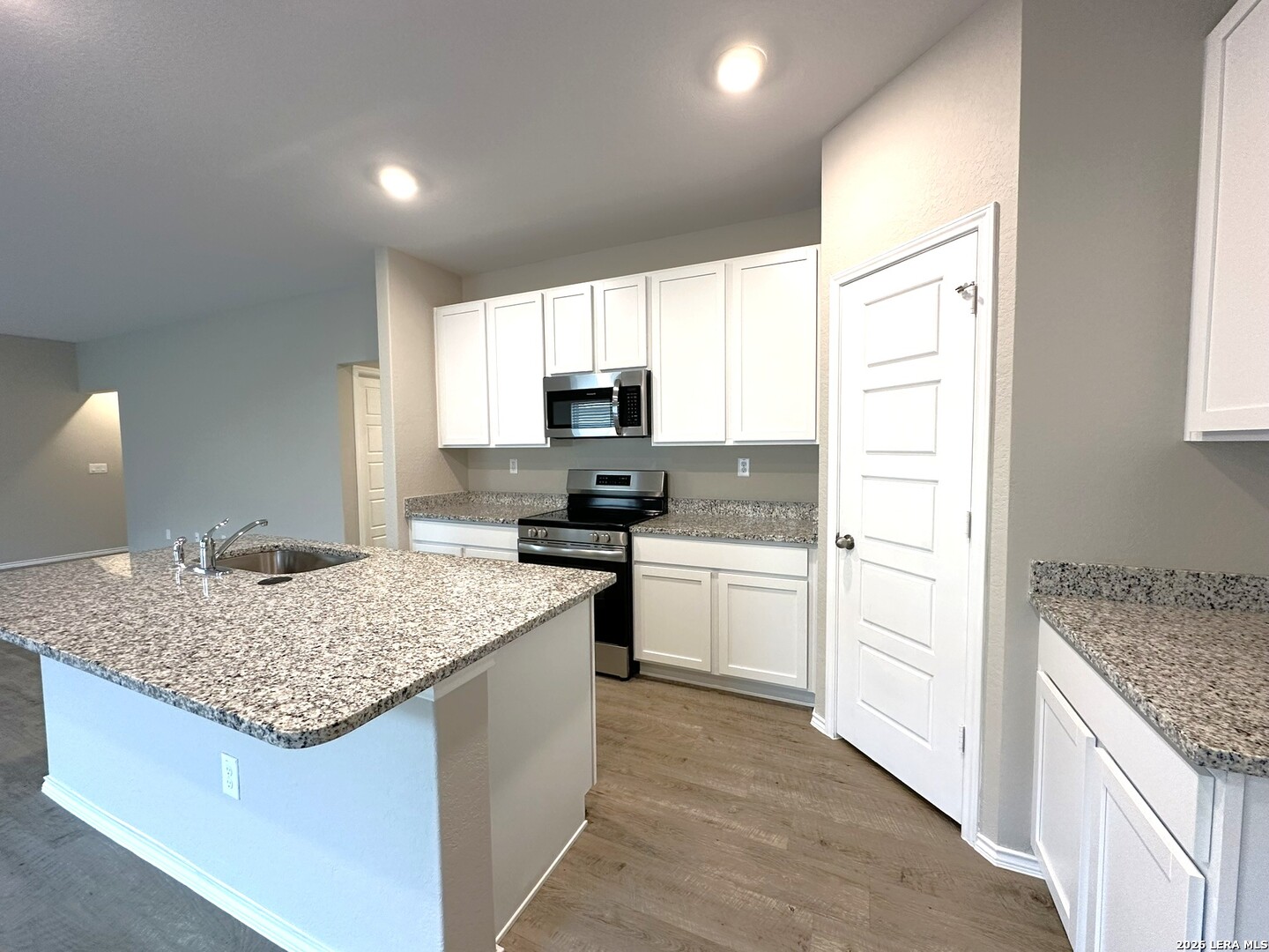 19907 Wyatt Earp Way Lytle TX 78052