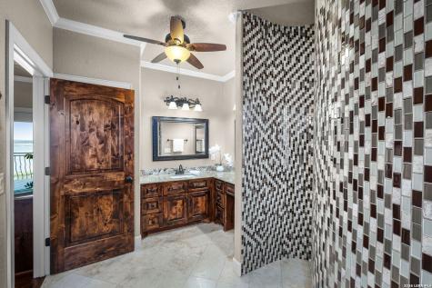 1065 Hillcrest Forest Canyon Lake TX 78133