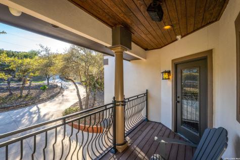 1065 Hillcrest Forest Canyon Lake TX 78133