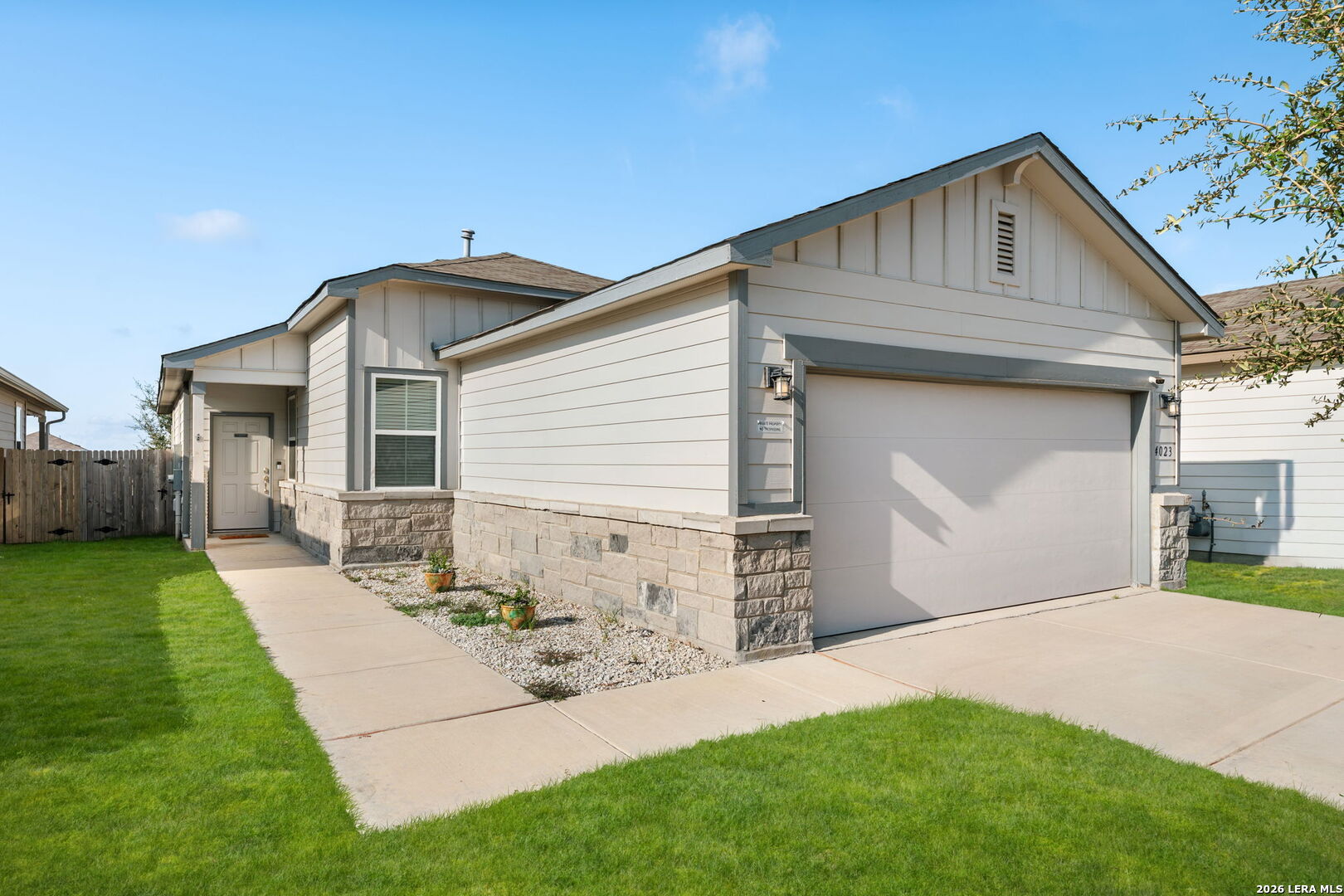 4023 Ivy Path St Hedwig TX 78152