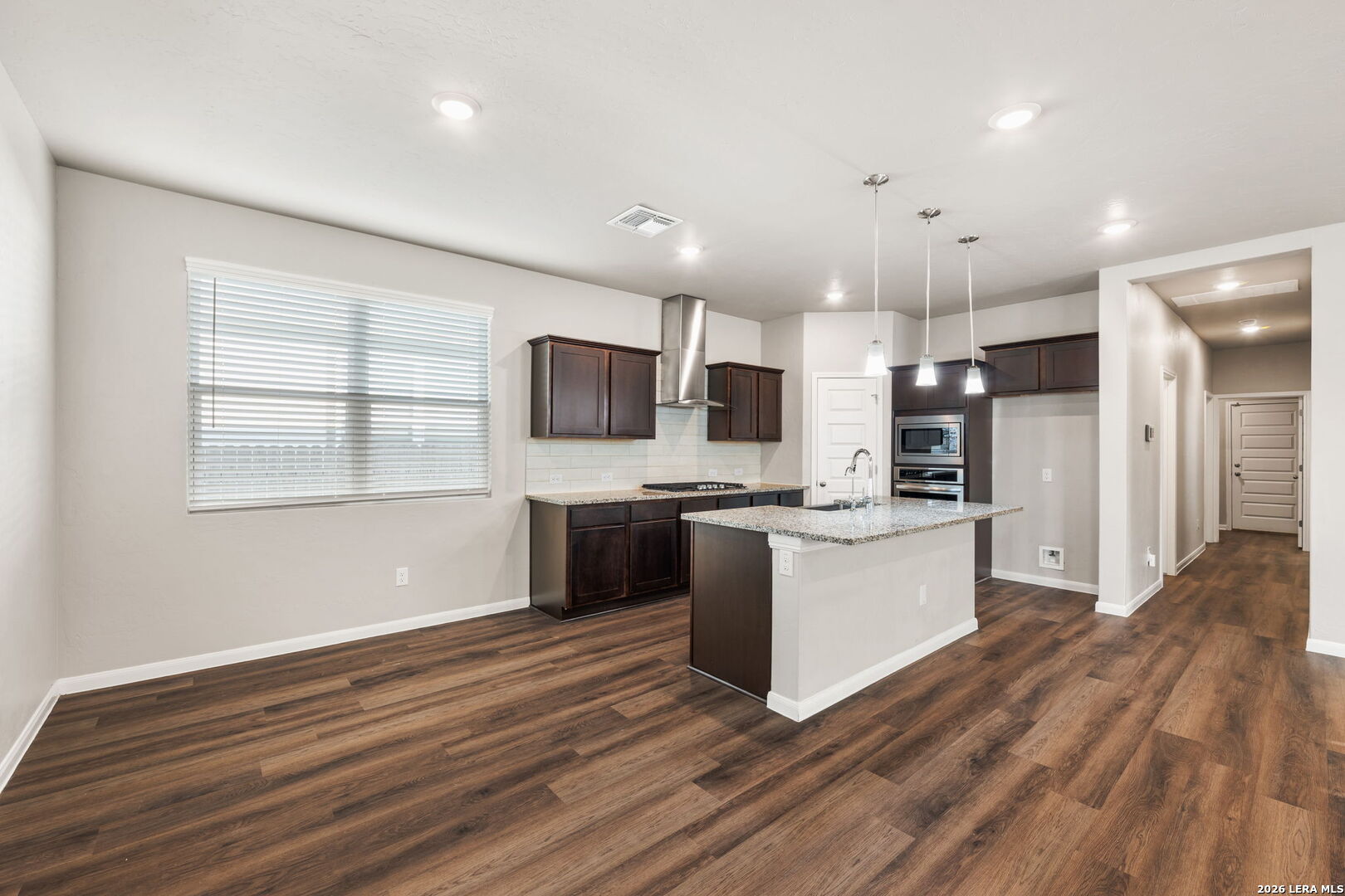 4023 Ivy Path St Hedwig TX 78152