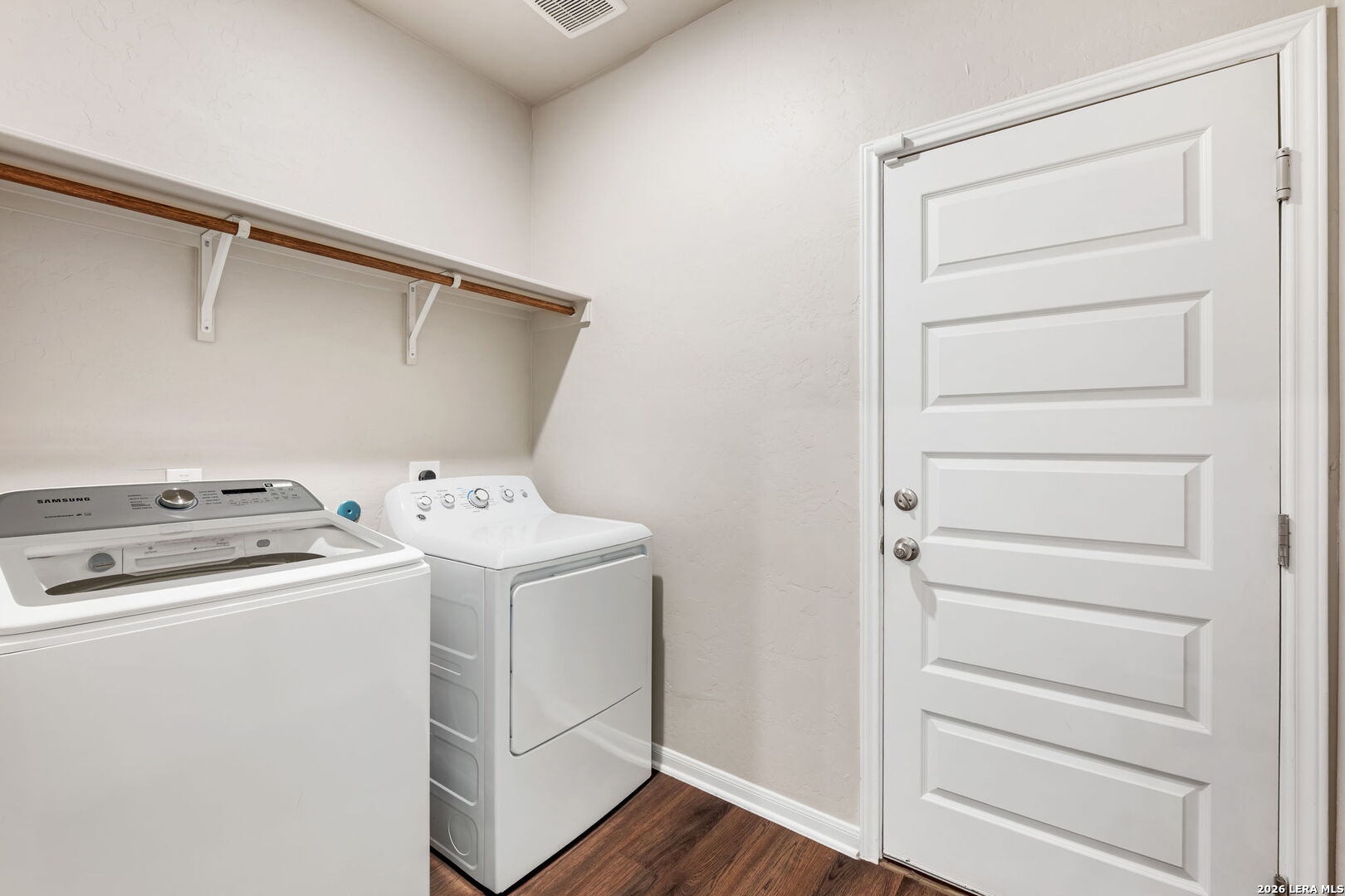 4023 Ivy Path St Hedwig TX 78152