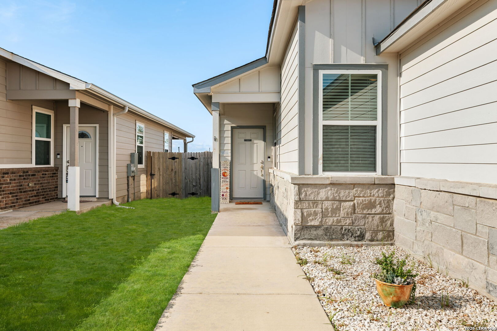 4023 Ivy Path St Hedwig TX 78152