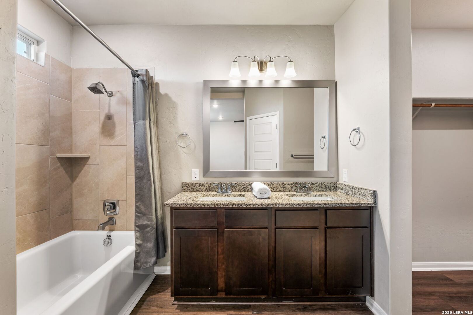 4023 Ivy Path St Hedwig TX 78152