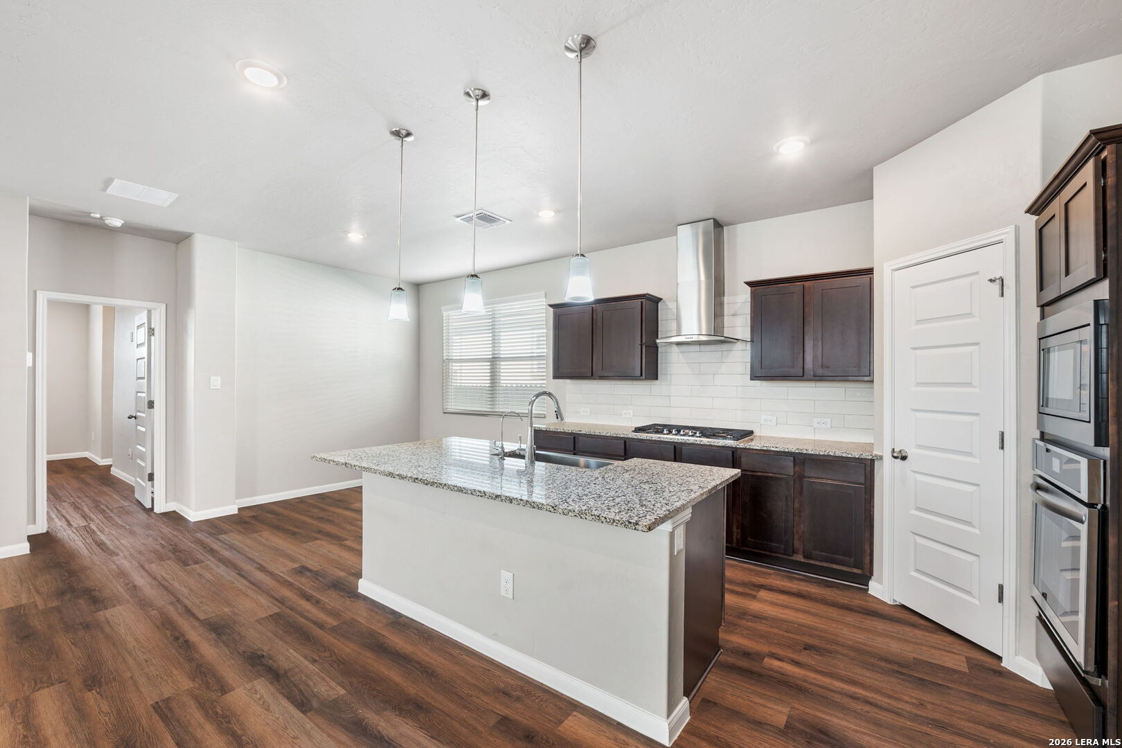 4023 Ivy Path St Hedwig TX 78152