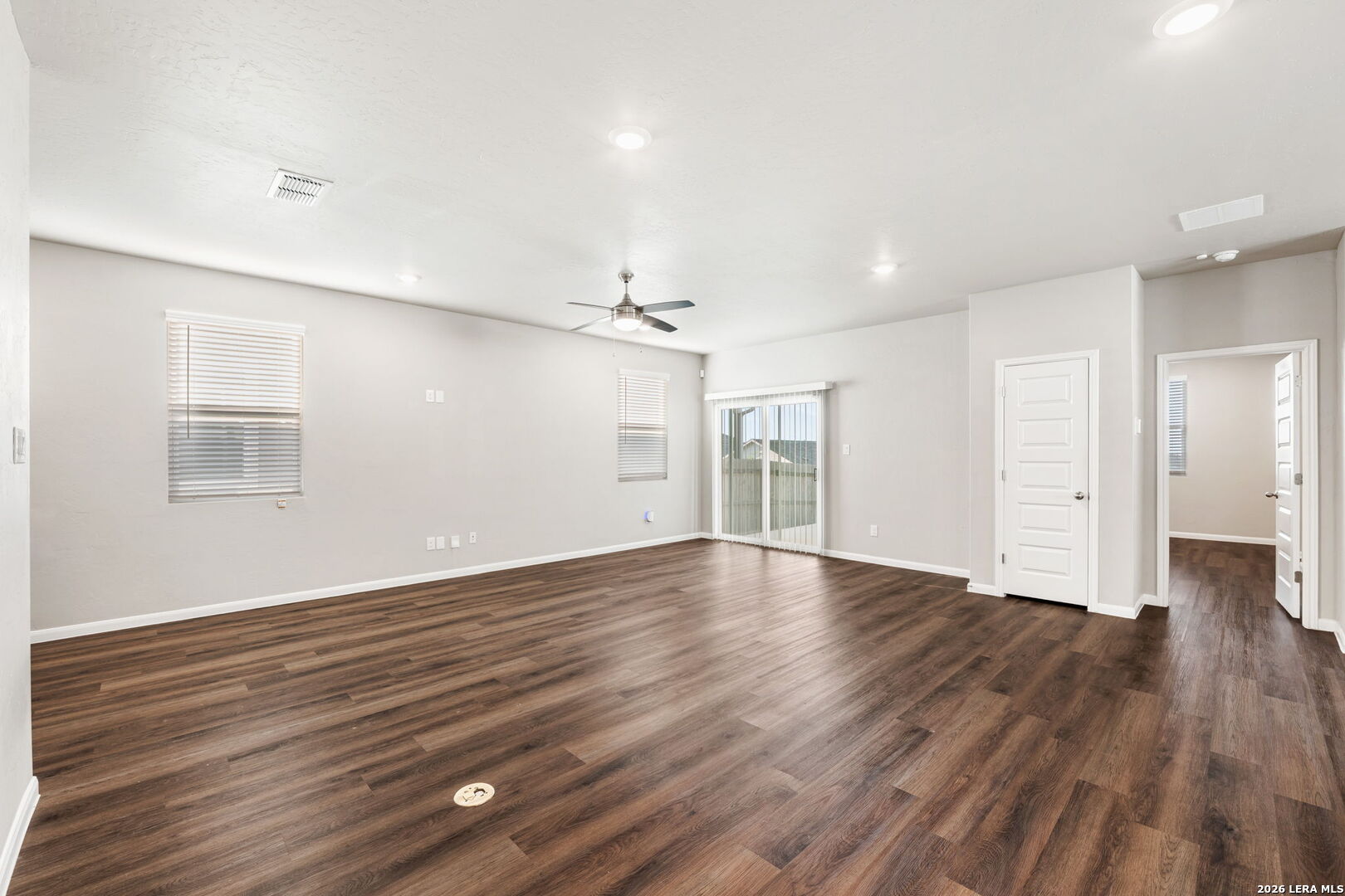 4023 Ivy Path St Hedwig TX 78152