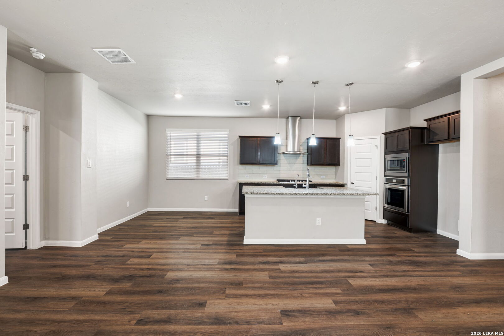 4023 Ivy Path St Hedwig TX 78152