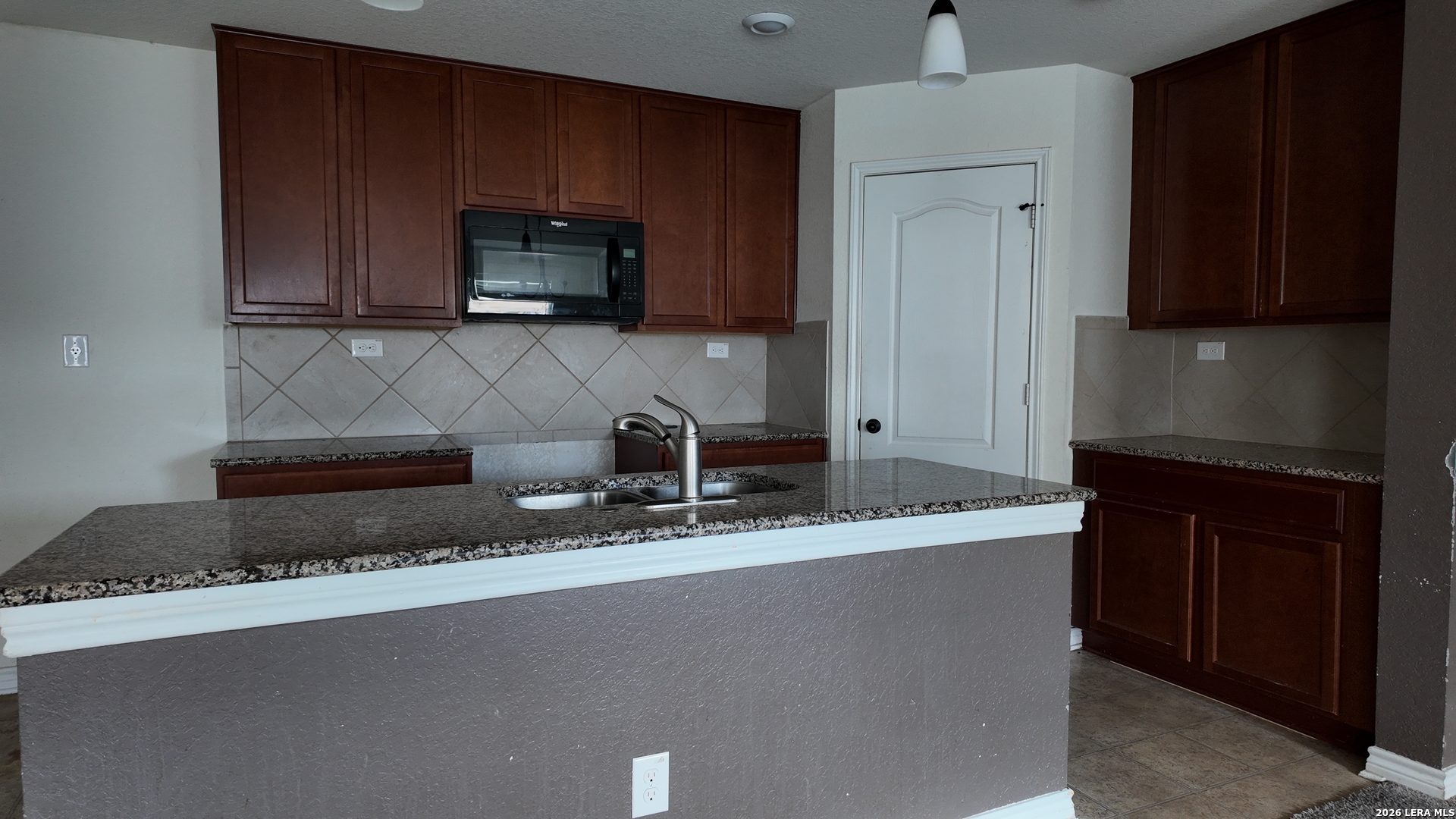 3118 Comanche San Antonio TX 78224