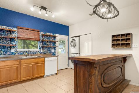 323 Lexington Pass Canyon Lake TX 78133