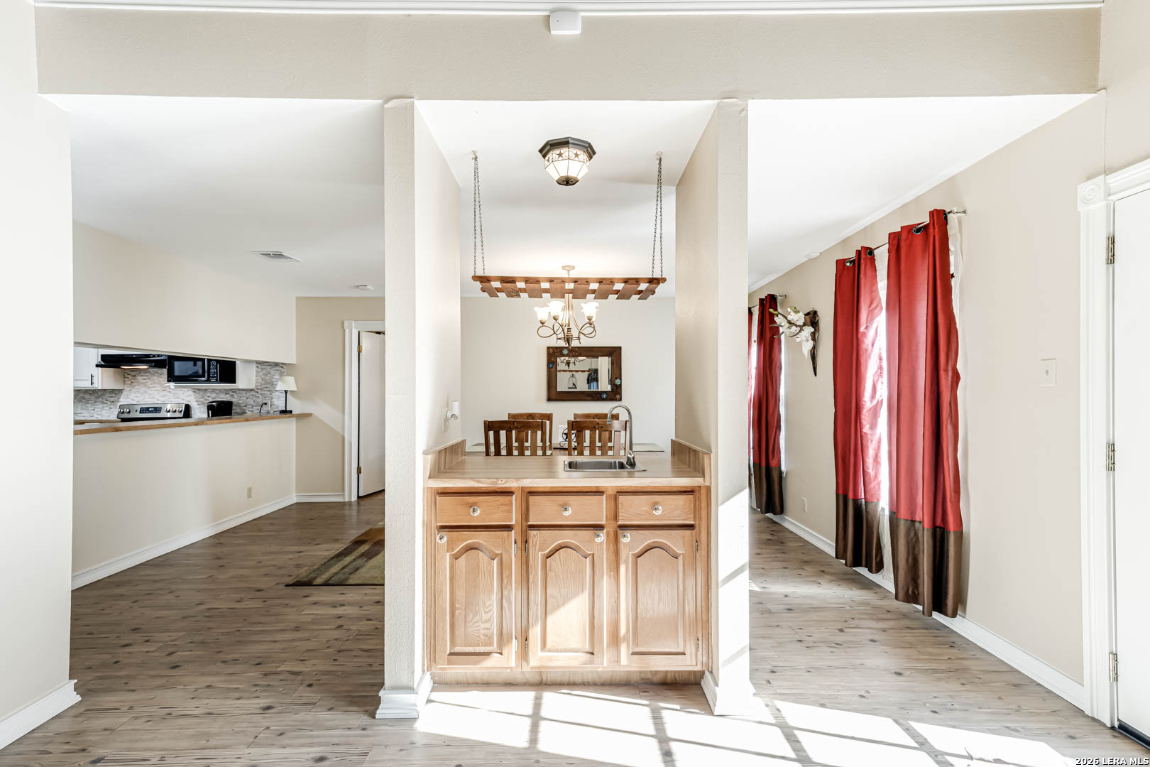 1949 Creek Mountain San Antonio TX 78259