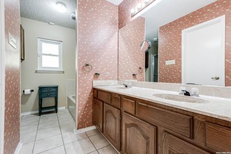 1949 Creek Mountain San Antonio TX 78259