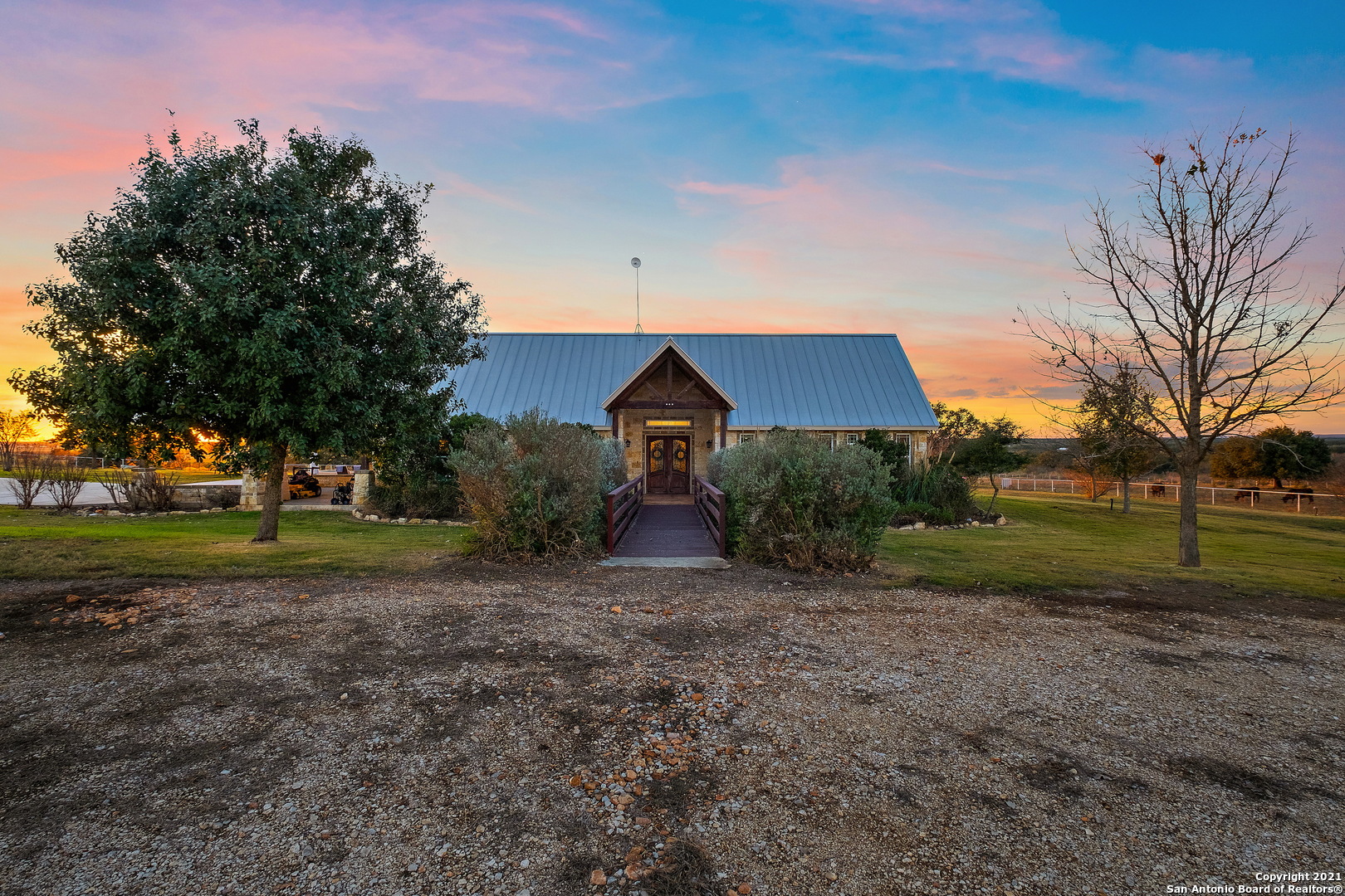 286 Private Road 3521 Hondo TX 78861