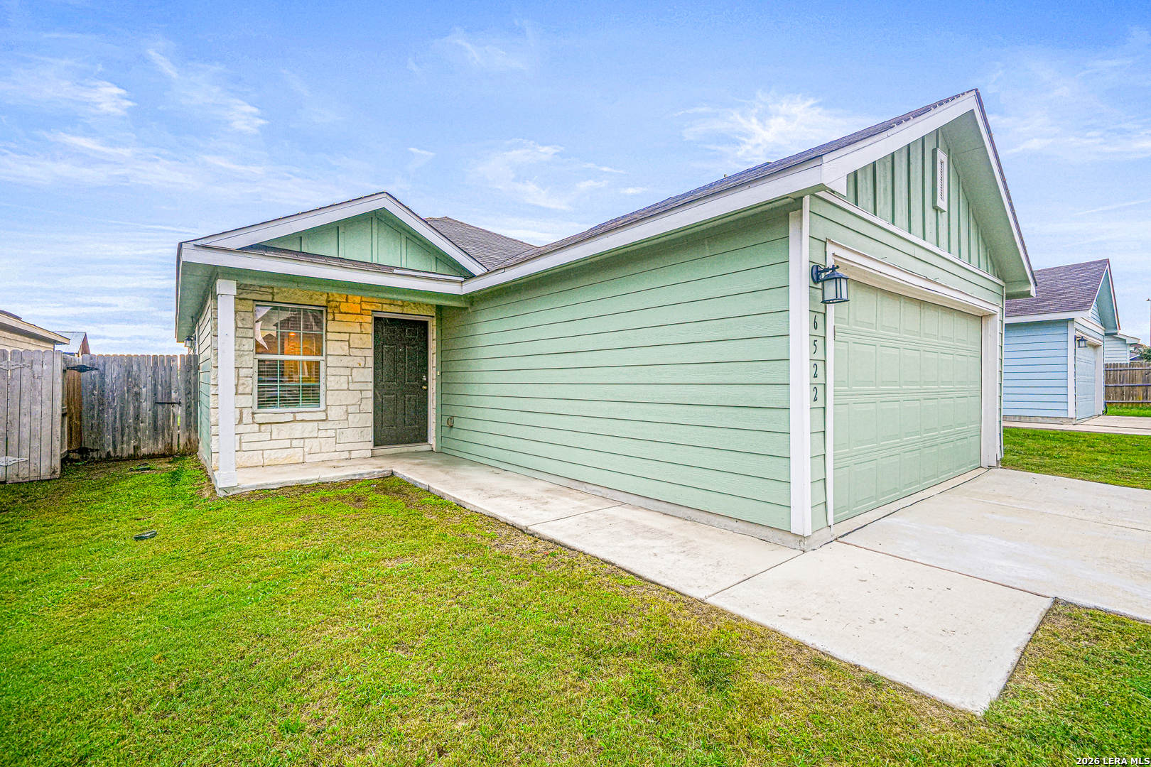 6522 Runaway Row Converse TX 78109