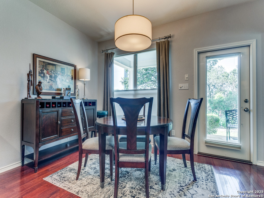 1422 Pinnacle Falls San Antonio TX 78260