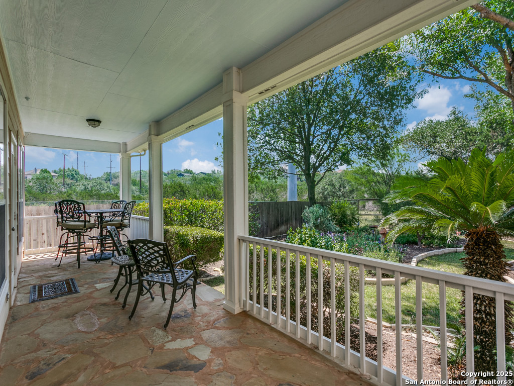 1422 Pinnacle Falls San Antonio TX 78260