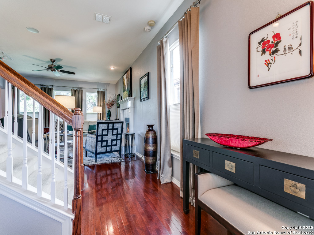 1422 Pinnacle Falls San Antonio TX 78260