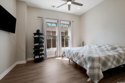 930 Hays San Antonio TX 78202