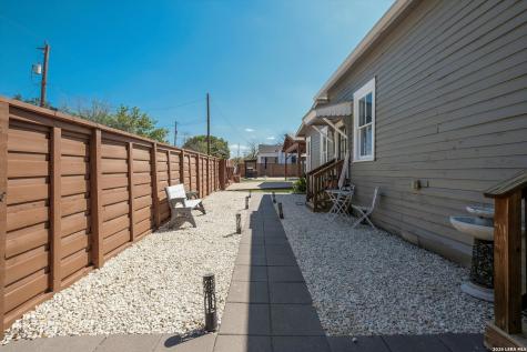 930 Hays San Antonio TX 78202