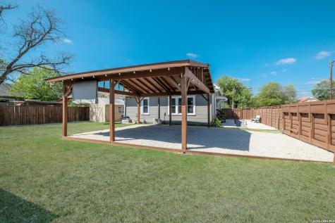 930 Hays San Antonio TX 78202