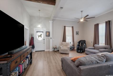 930 Hays San Antonio TX 78202