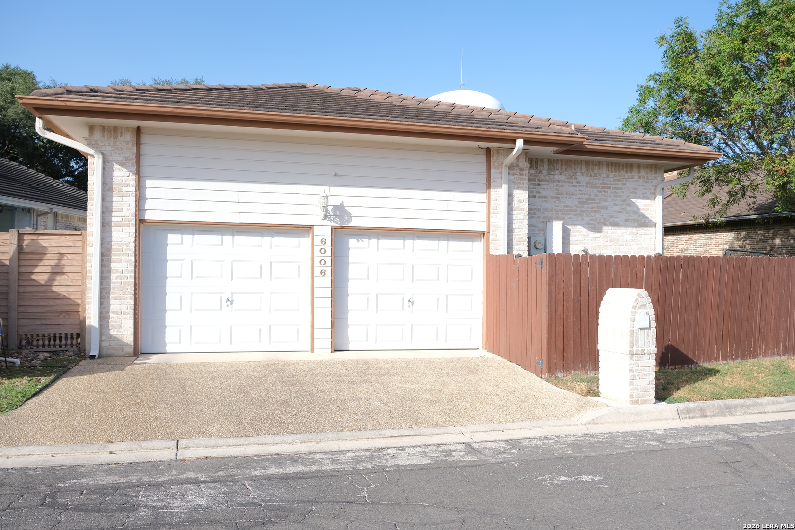 6006 Shady Creek Windcrest TX 78239