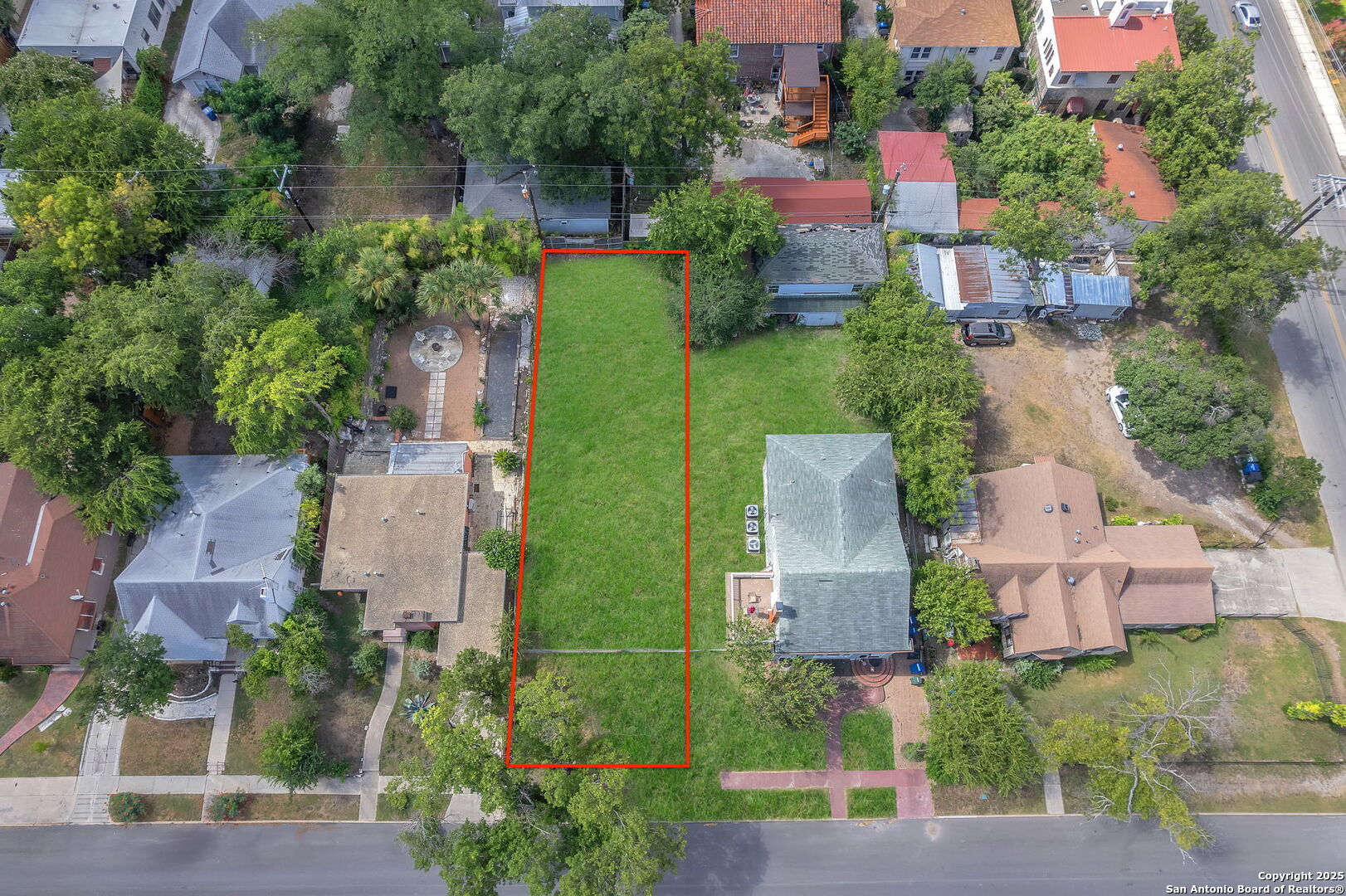 122 W Norwood Court San Antonio TX 78212