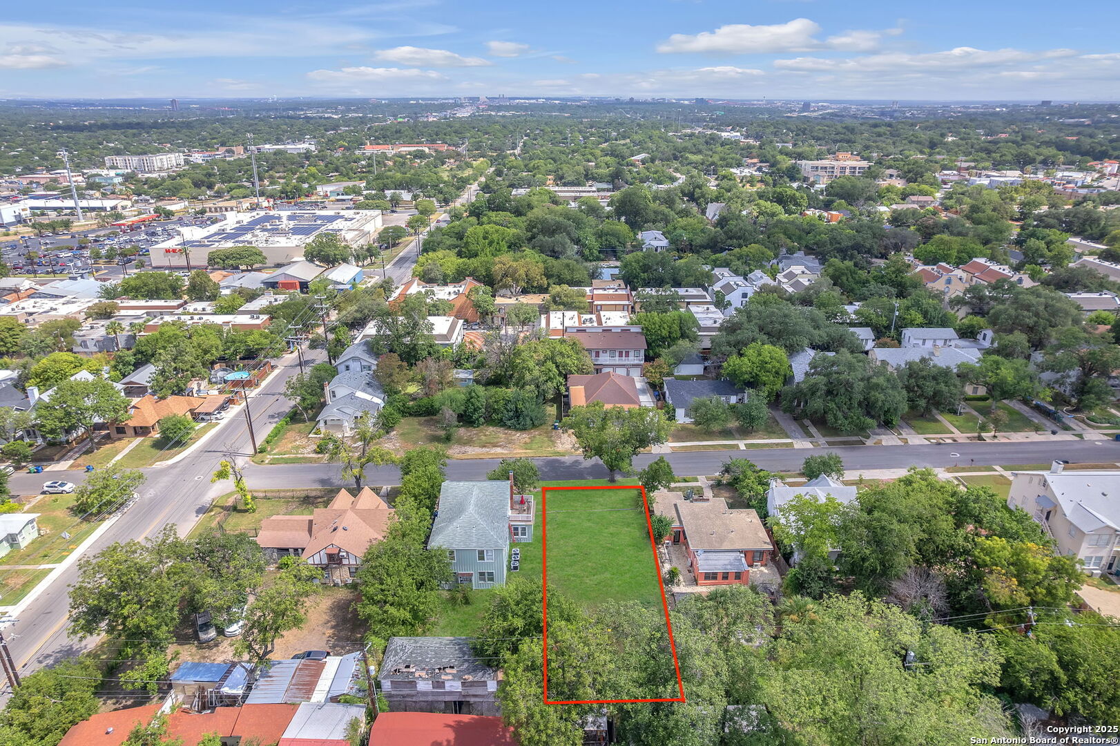 122 W Norwood Court San Antonio TX 78212