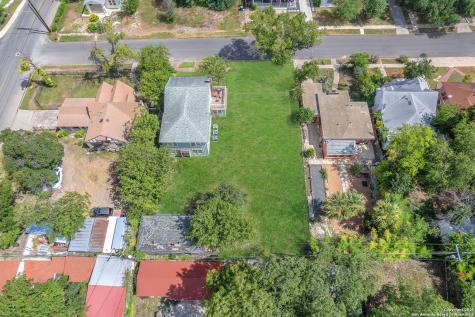 122 W Norwood Court San Antonio TX 78212