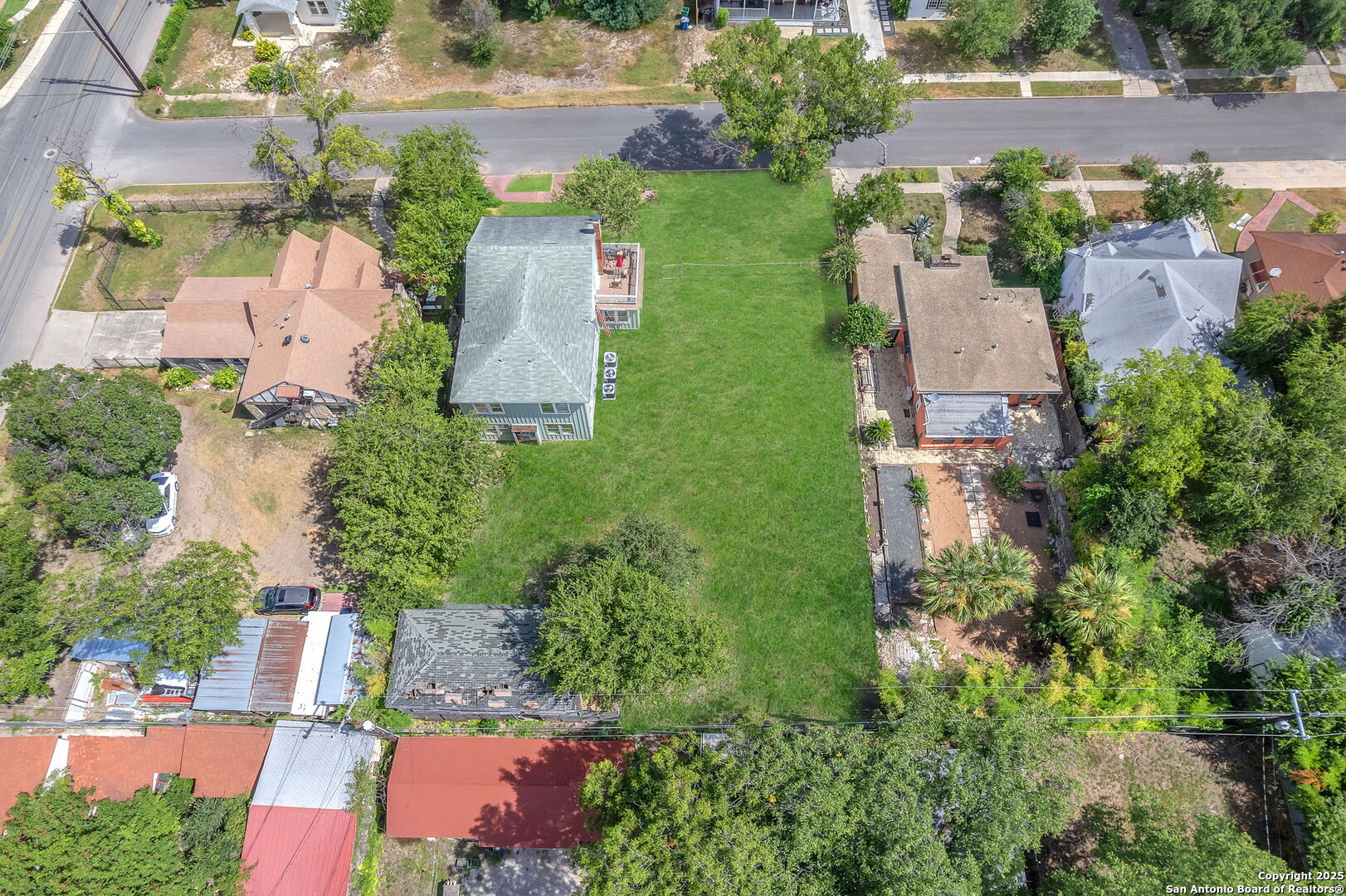 122 W Norwood Court San Antonio TX 78212