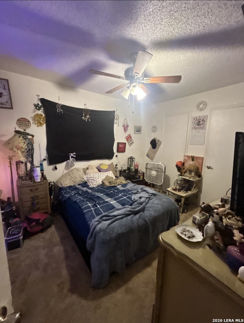 206 High Oak Universal City TX 78148