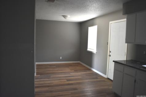 304 Meadow Drive Marion TX 78124