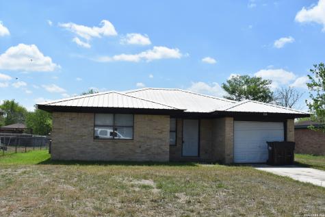 304 Meadow Drive Marion TX 78124