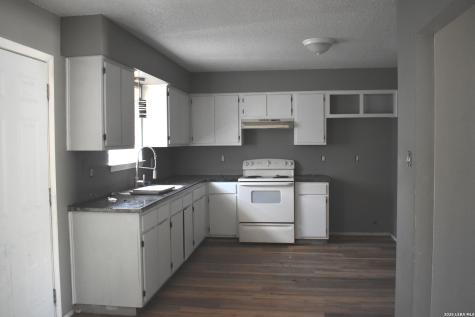 304 Meadow Drive Marion TX 78124