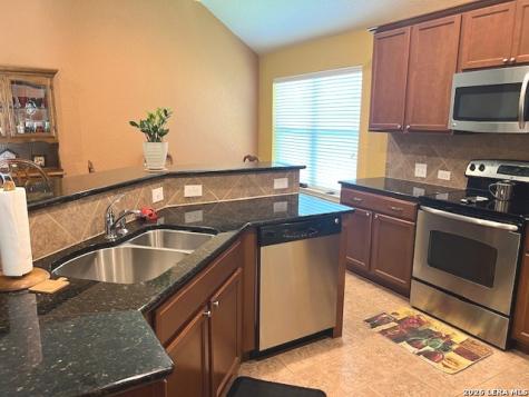 369 Prickly Pear Cibolo TX 78108