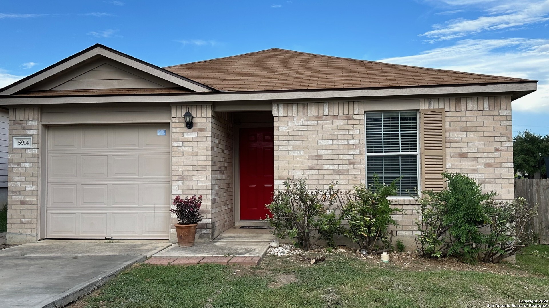 5914 Hickory Canyon San Antonio TX 78252