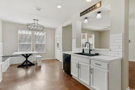 624 Briggs New Braunfels TX 78130